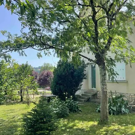 Maison Familiale 8 P En Vallee De Dordogne - Lot *